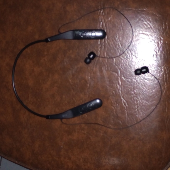 LG headset Bluetooth